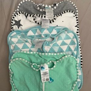 4 SETS OF LOVE TO DREAM SWADDLE UP SLEEPSACKS!   Size Small